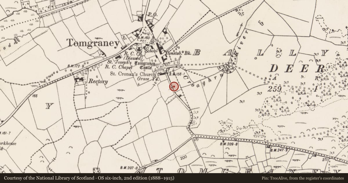 Ordnance Survey six-inch map, 2nd edition (1888–1915) covering the location of Burial, Tomgraney, County Clare, with a pin at the register's coordinates