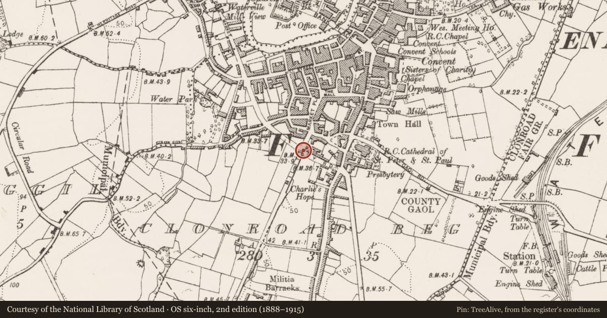 Ordnance Survey six-inch map, 2nd edition (1888–1915) covering the location of Burial ground, Clonroad Beg, County Clare, with a pin at the register's coordinates