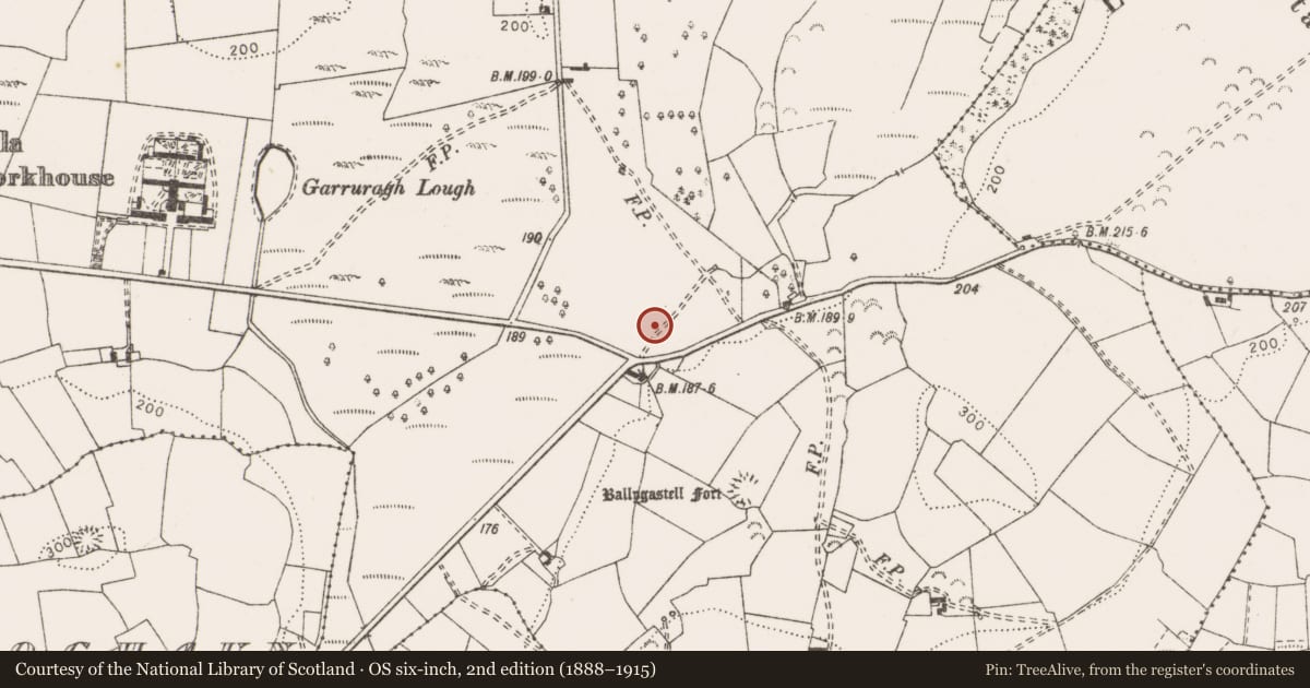 Ordnance Survey six-inch map, 2nd edition (1888–1915) covering the location of Enclosure, Garruragh, County Clare, with a pin at the register's coordinates