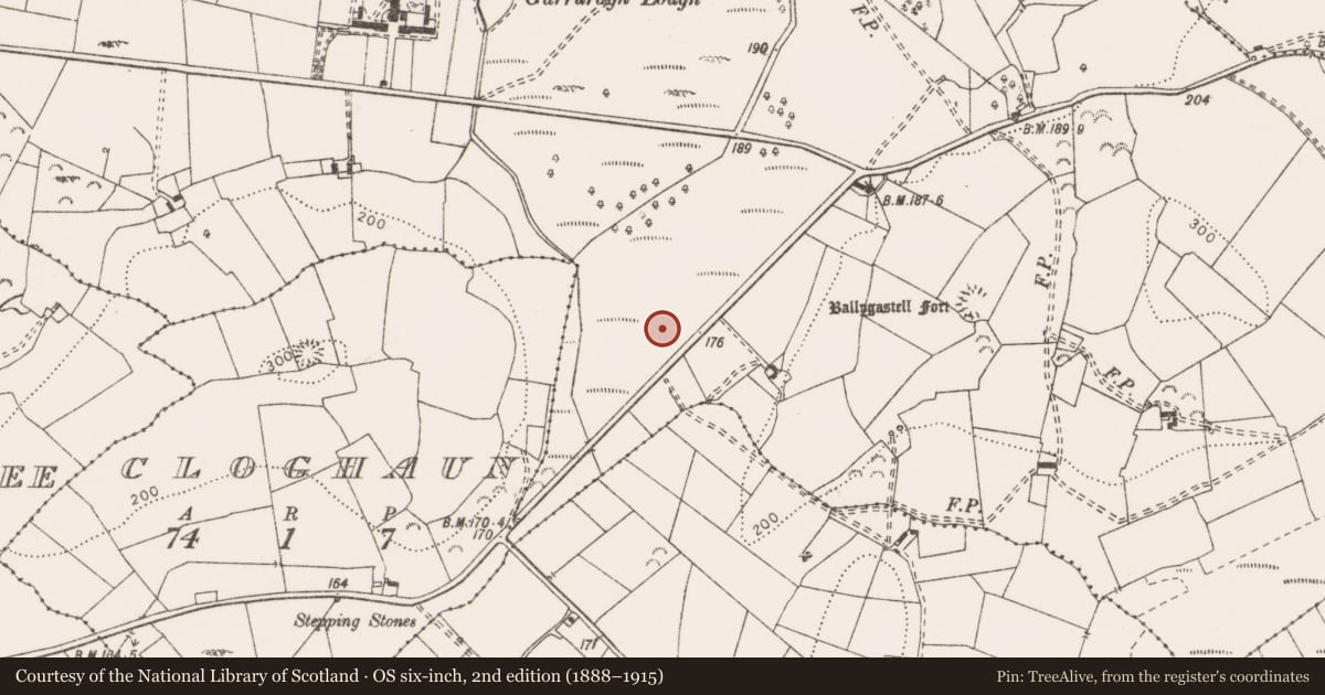 Ordnance Survey six-inch map, 2nd edition (1888–1915) covering the location of Enclosure, Garruragh, County Clare, with a pin at the register's coordinates