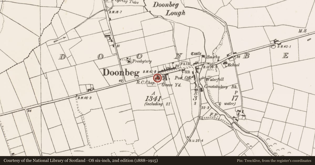 Ordnance Survey six-inch map, 2nd edition (1888–1915) covering the location of Church, Doonbeg, County Clare, with a pin at the register's coordinates