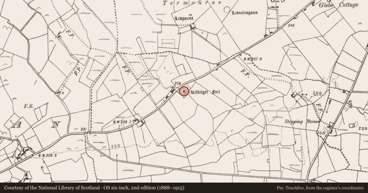 Ordnance Survey six-inch map, 2nd edition (1888–1915) covering the location of Ringfort - rath, Lack West, County Clare, with a pin at the register's coordinates
