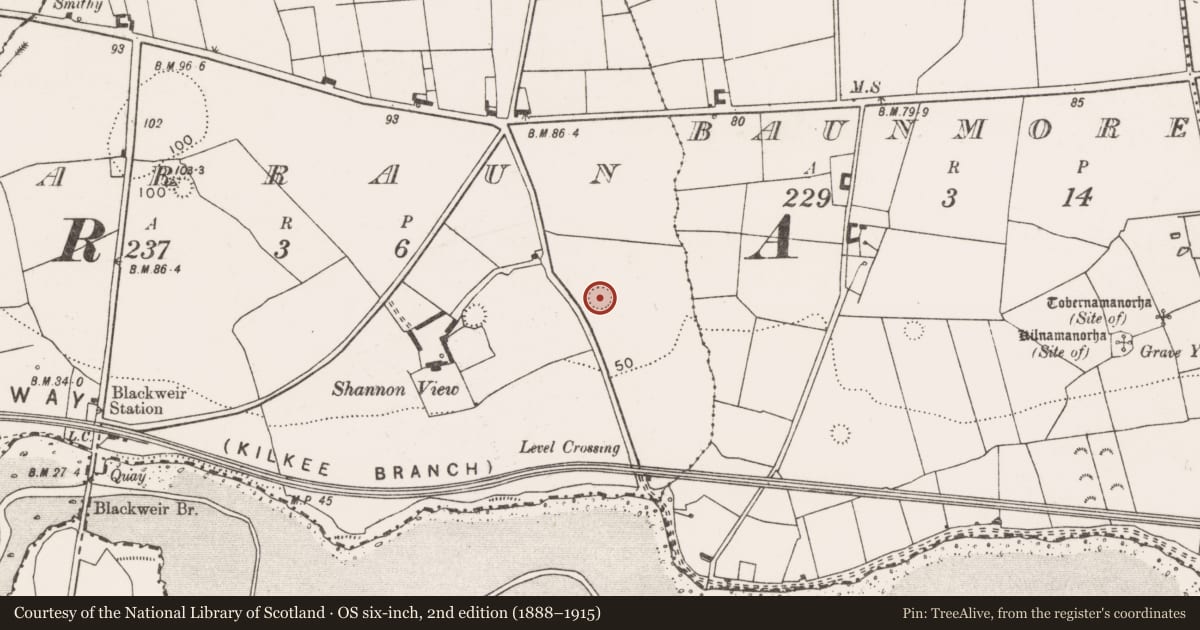 Ordnance Survey six-inch map, 2nd edition (1888–1915) covering the location of Ringfort - rath, Garraun, County Clare, with a pin at the register's coordinates
