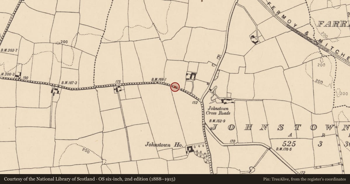 Ordnance Survey six-inch map, 2nd edition (1888–1915) covering the location of Castle - unclassified, Johnstown East, Johnstown West, County Cork, with a pin at the register's coordinates