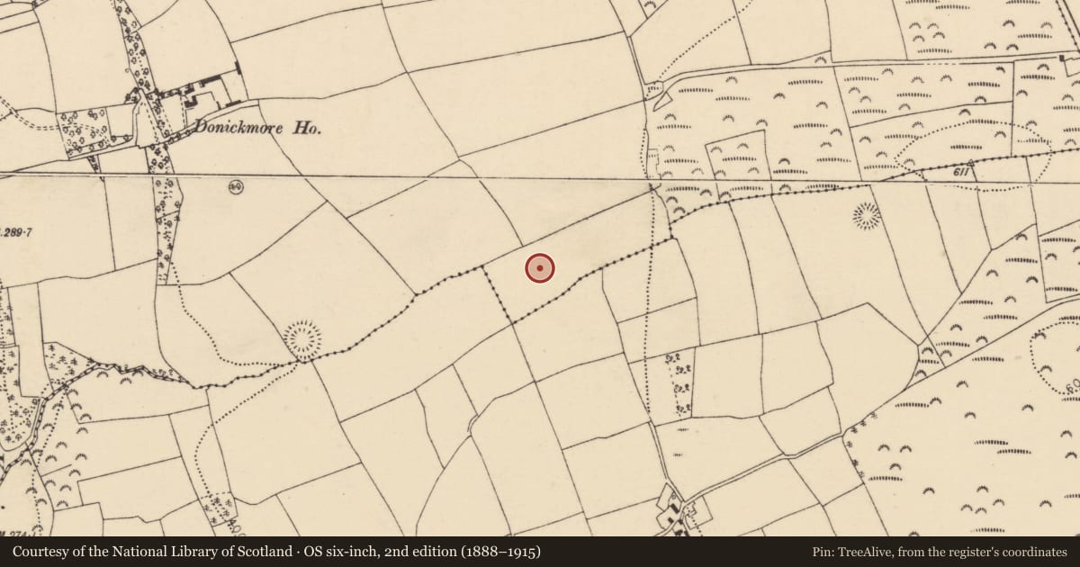 Ordnance Survey six-inch map, 2nd edition (1888–1915) covering the location of Fulacht fia, Donickmore, County Cork, with a pin at the register's coordinates