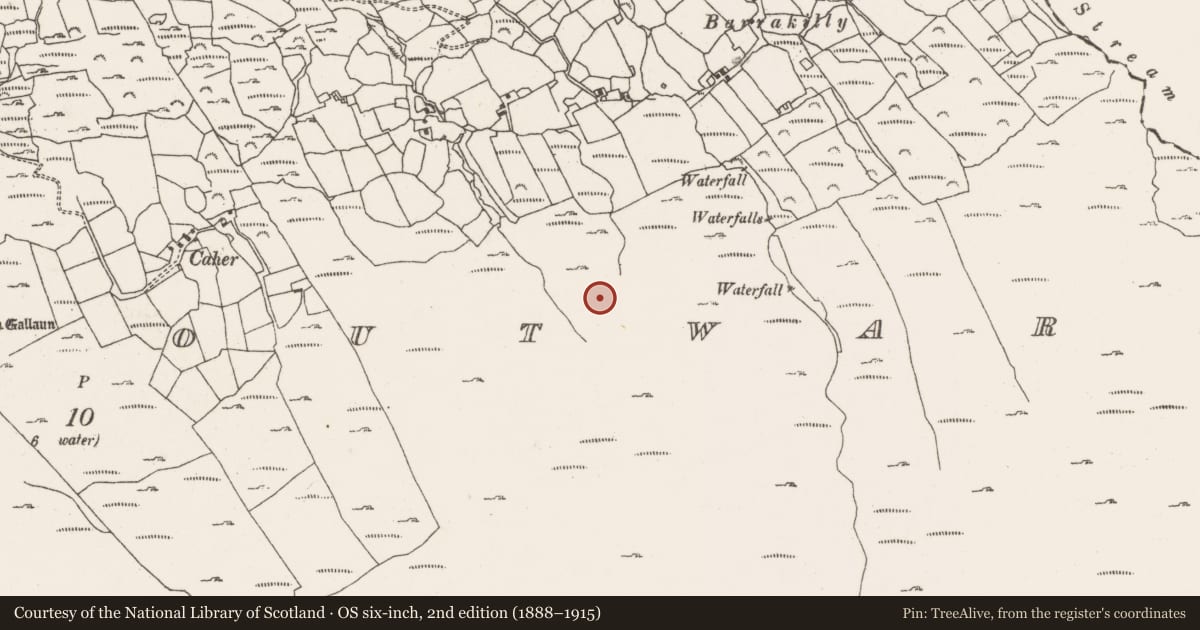 Ordnance Survey six-inch map, 2nd edition (1888–1915) covering the location of Hut site, Ardgroom Outward, County Cork, with a pin at the register's coordinates