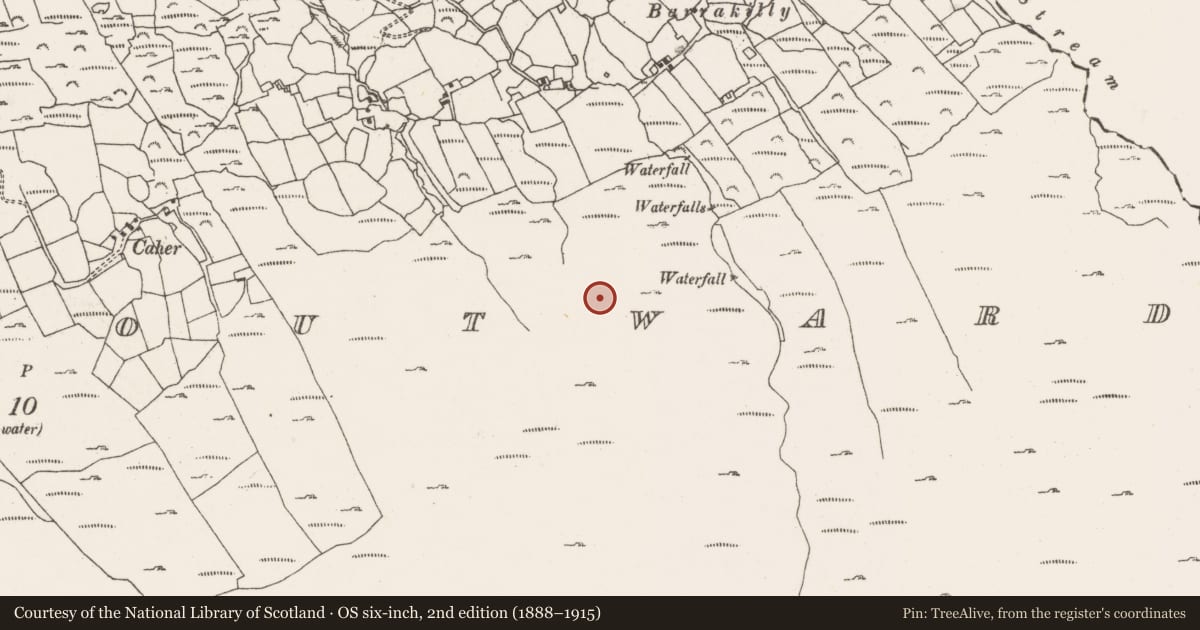 Ordnance Survey six-inch map, 2nd edition (1888–1915) covering the location of Hut site, Ardgroom Outward, County Cork, with a pin at the register's coordinates