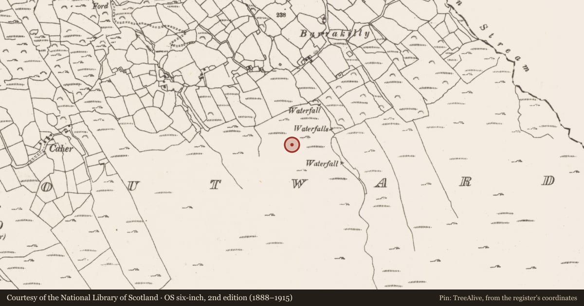 Ordnance Survey six-inch map, 2nd edition (1888–1915) covering the location of Cairn - unclassified, Ardgroom Outward, County Cork, with a pin at the register's coordinates