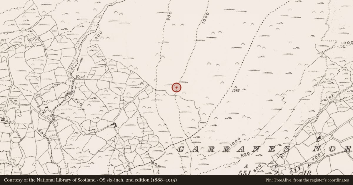 Ordnance Survey six-inch map, 2nd edition (1888–1915) covering the location of Hut site, Derreenacrinnig East, County Cork, with a pin at the register's coordinates