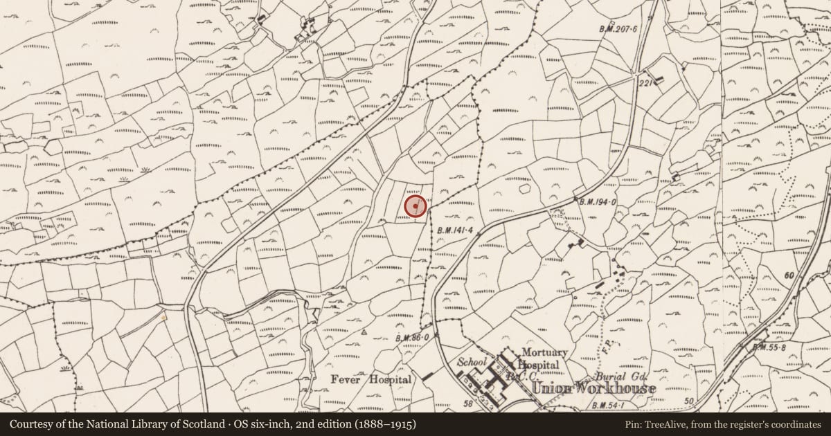 Ordnance Survey six-inch map, 2nd edition (1888–1915) covering the location of Mass-rock, Cooradarrigan, County Cork, with a pin at the register's coordinates