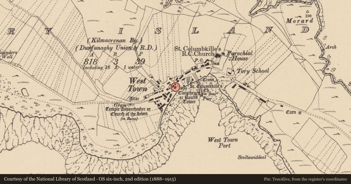 Ordnance Survey six-inch map, 2nd edition (1888–1915) covering the location of Leacht, Toraigh, County Donegal, with a pin at the register's coordinates