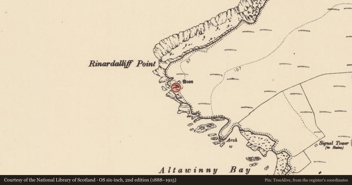Ordnance Survey six-inch map, 2nd edition (1888–1915) covering the location of Castle - unclassified, Cnoc Fola, County Donegal, with a pin at the register's coordinates