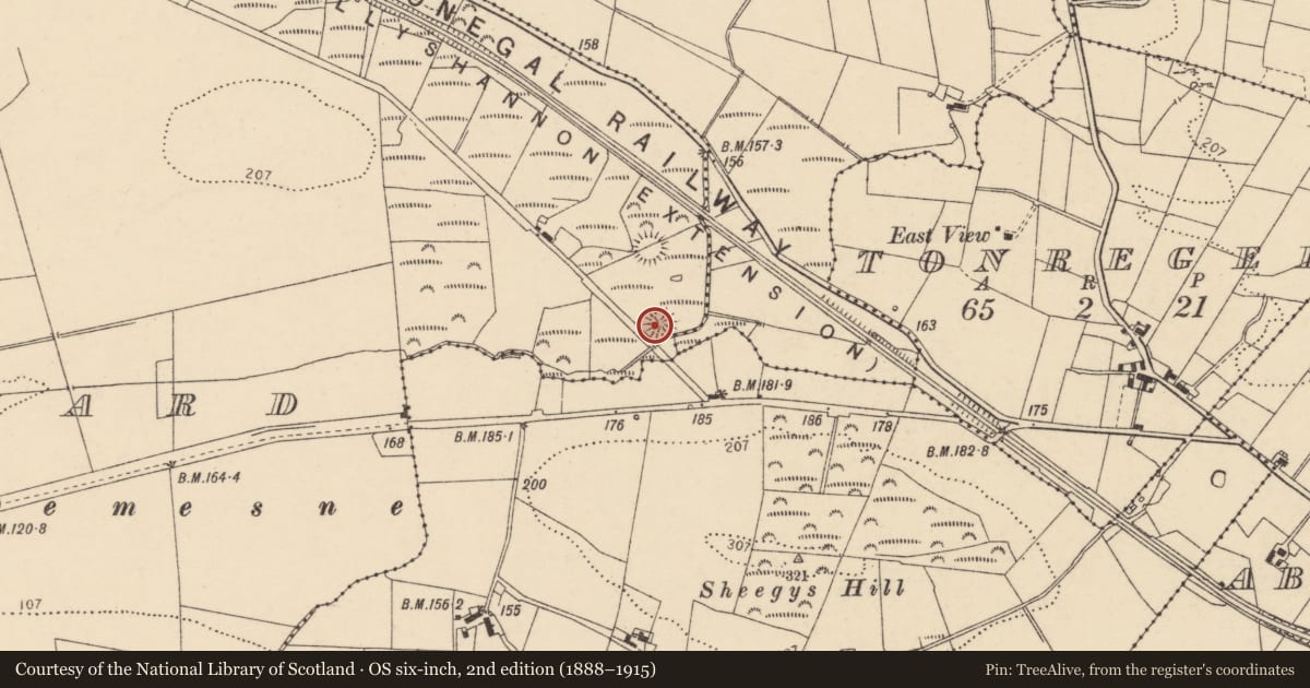 Ordnance Survey six-inch map, 2nd edition (1888–1915) covering the location of Enclosure, Ballymacaward, County Donegal, with a pin at the register's coordinates