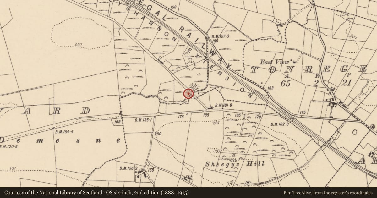 Ordnance Survey six-inch map, 2nd edition (1888–1915) covering the location of Fulacht fia, Ballymacaward, County Donegal, with a pin at the register's coordinates