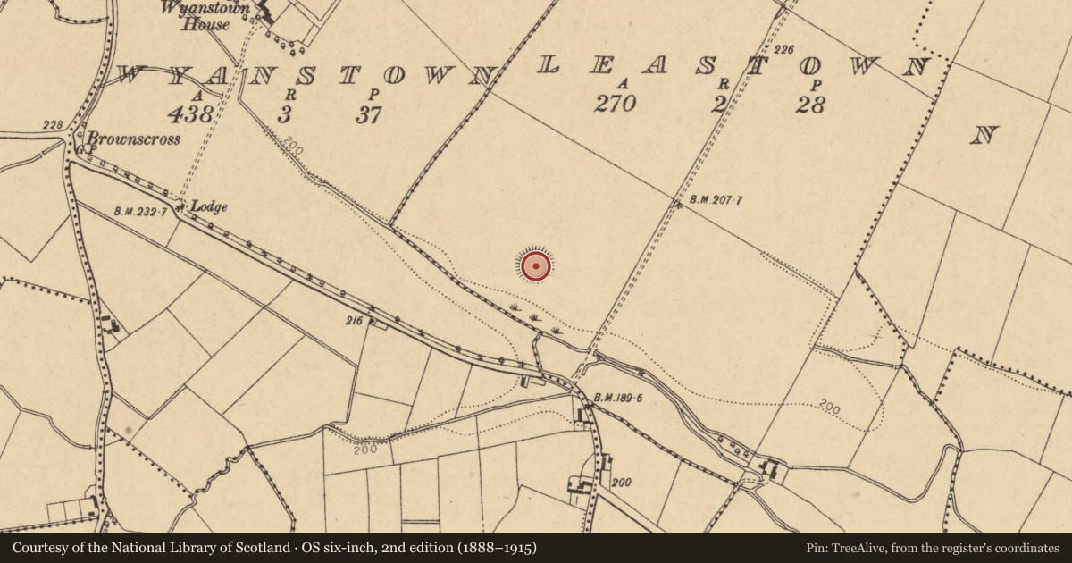 Ordnance Survey six-inch map, 2nd edition (1888–1915) covering the location of Ringfort - unclassified, Leastown, County Dublin, with a pin at the register's coordinates