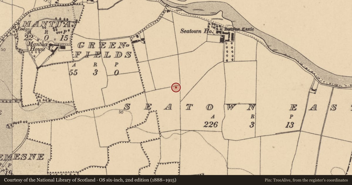 Ordnance Survey six-inch map, 2nd edition (1888–1915) covering the location of Earthwork, Seatown East, County Dublin, with a pin at the register's coordinates
