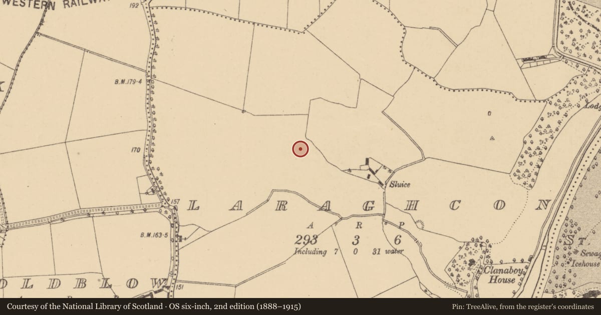 Ordnance Survey six-inch map, 2nd edition (1888–1915) covering the location of Ring-ditch, Laraghcon, County Dublin, with a pin at the register's coordinates