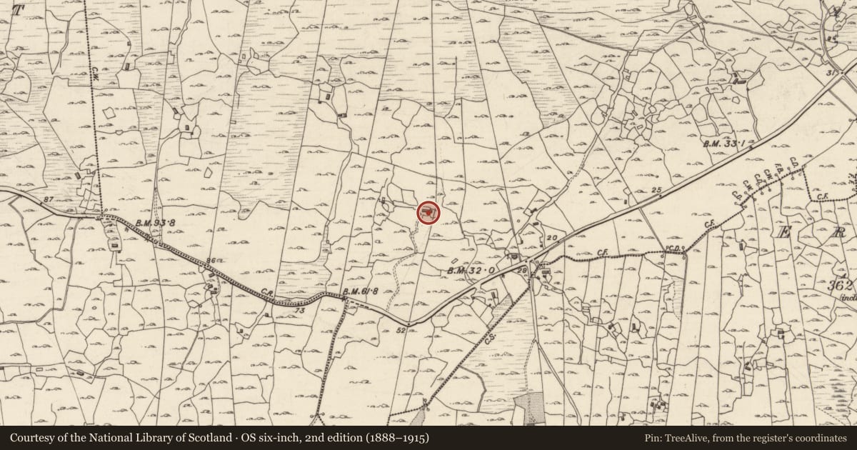 Ordnance Survey six-inch map, 2nd edition (1888–1915) covering the location of Chapel, Iorras Beag Thoir, County Galway, with a pin at the register's coordinates