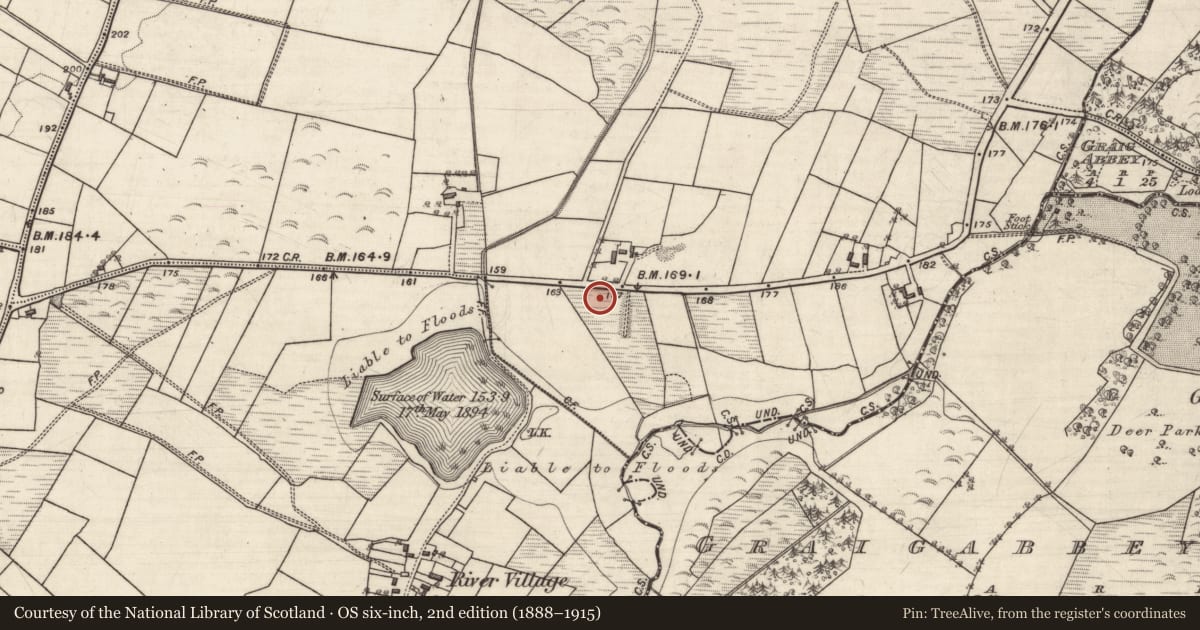 Ordnance Survey six-inch map, 2nd edition (1888–1915) covering the location of Cist, Carrowntober East, County Galway, with a pin at the register's coordinates