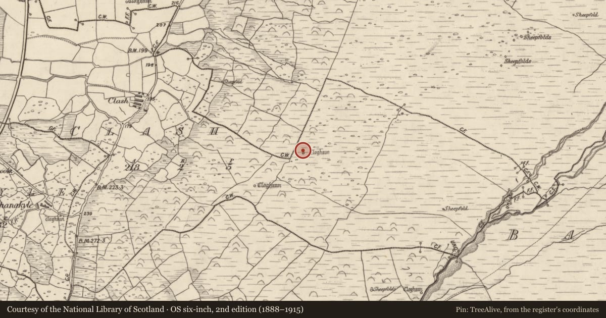 Ordnance Survey six-inch map, 2nd edition (1888–1915) covering the location of Hut site, An Chlais, County Kerry, with a pin at the register's coordinates