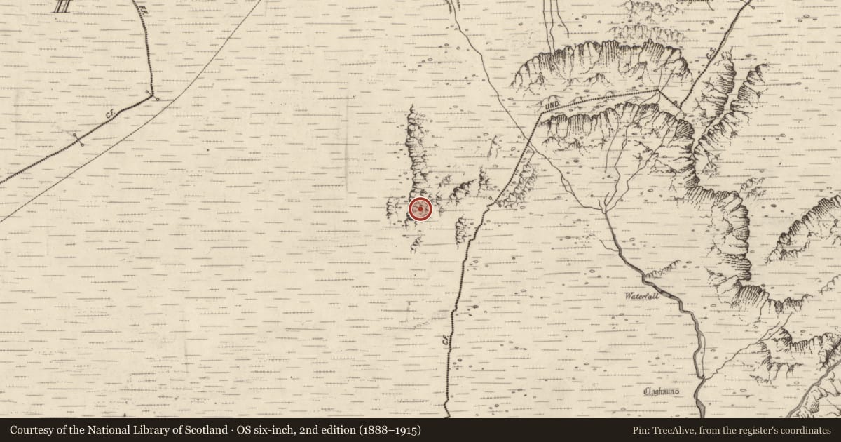 Ordnance Survey six-inch map, 2nd edition (1888–1915) covering the location of Hut site, Baile An Lochaigh, County Kerry, with a pin at the register's coordinates