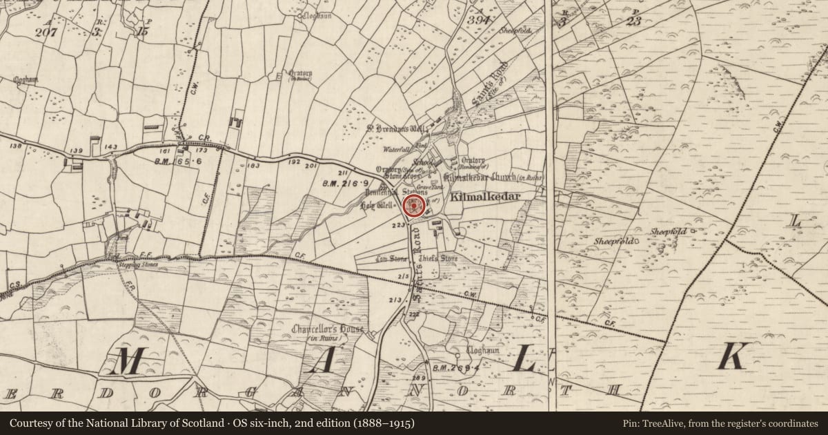 Ordnance Survey six-inch map, 2nd edition (1888–1915) covering the location of Leacht, Cill Maoilchéadair, County Kerry, with a pin at the register's coordinates