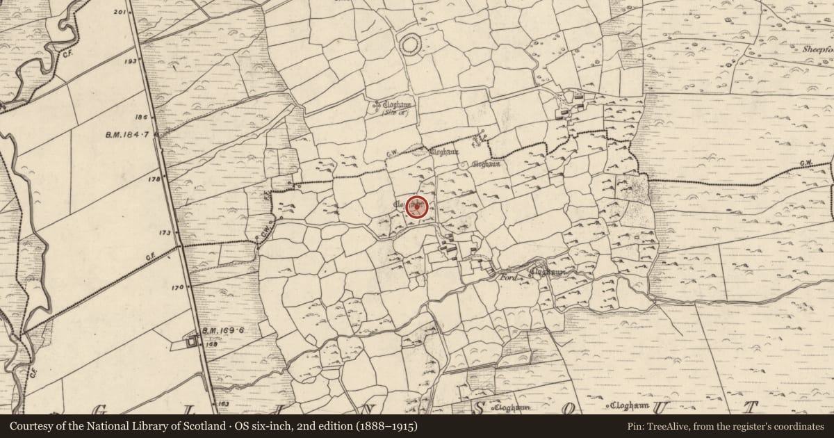 Ordnance Survey six-inch map, 2nd edition (1888–1915) covering the location of Hut site, Na Gleannta Theas, County Kerry, with a pin at the register's coordinates