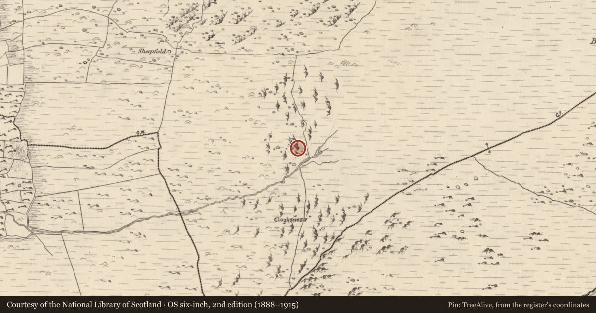 Ordnance Survey six-inch map, 2nd edition (1888–1915) covering the location of Clochan, Na Gleannta Thuaidh, County Kerry, with a pin at the register's coordinates