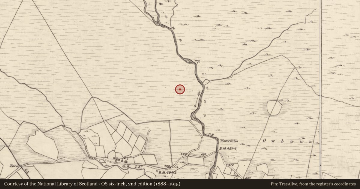 Ordnance Survey six-inch map, 2nd edition (1888–1915) covering the location of Hut site, Cummeenduvasig, County Kerry, with a pin at the register's coordinates