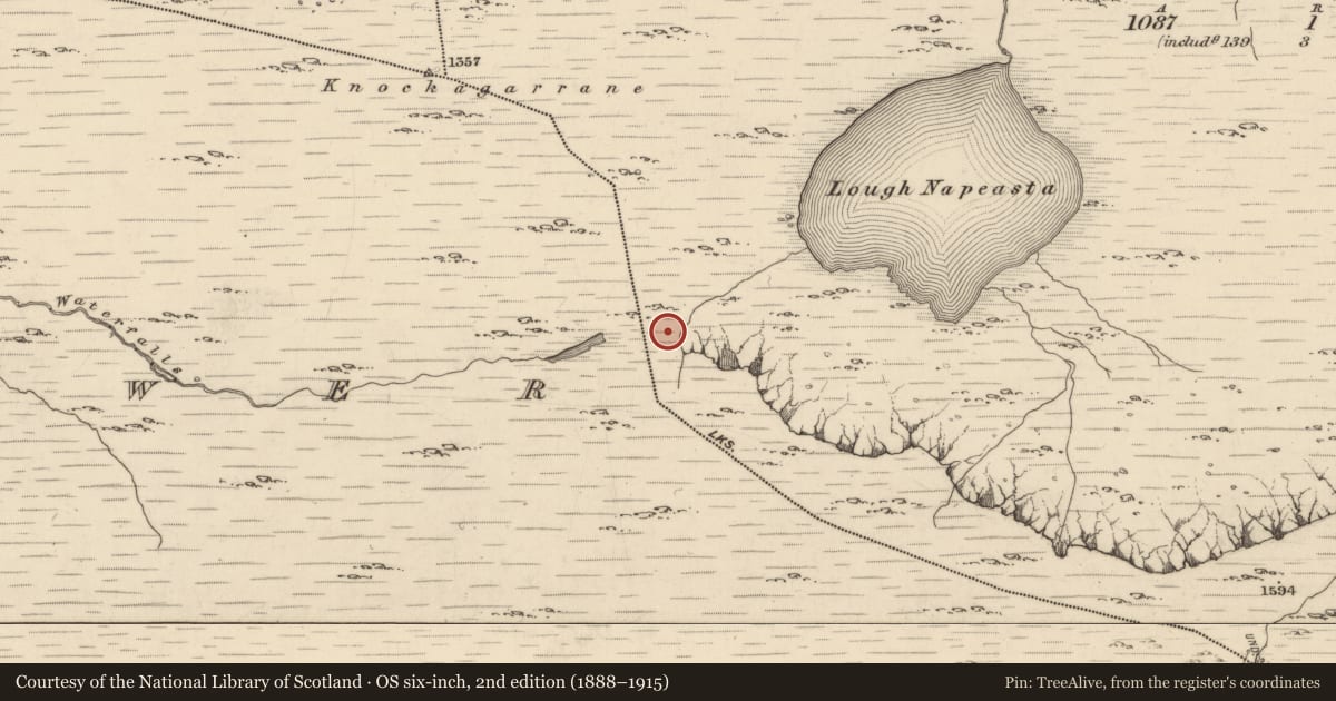Ordnance Survey six-inch map, 2nd edition (1888–1915) covering the location of Hut site, Uragh, County Kerry, with a pin at the register's coordinates