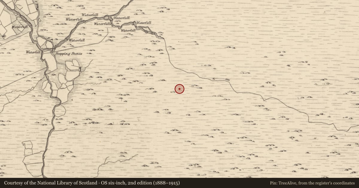 Ordnance Survey six-inch map, 2nd edition (1888–1915) covering the location of Hut site, Glantrasna, County Kerry, with a pin at the register's coordinates
