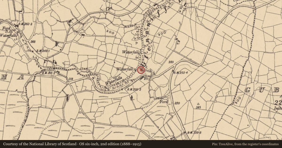 Ordnance Survey six-inch map, 2nd edition (1888–1915) covering the location of Mass-rock, Derrynahimmirk, County Leitrim, with a pin at the register's coordinates