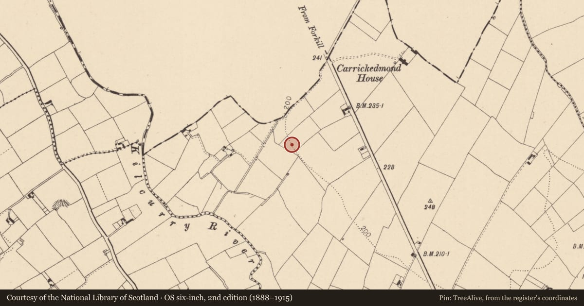 Ordnance Survey six-inch map, 2nd edition (1888–1915) covering the location of Earthwork, Carrickedmond, County Louth, with a pin at the register's coordinates