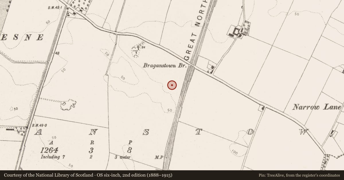 Ordnance Survey six-inch map, 2nd edition (1888–1915) covering the location of Fulacht fia, Braganstown, County Louth, with a pin at the register's coordinates