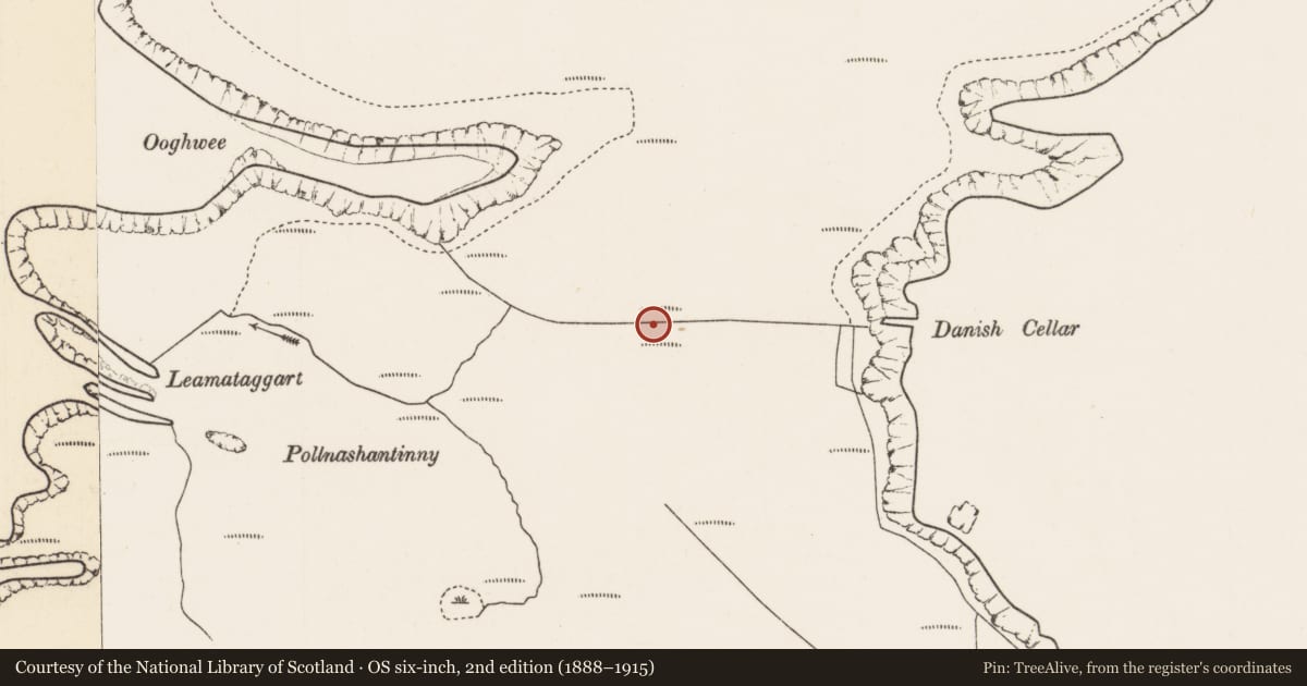 Ordnance Survey six-inch map, 2nd edition (1888–1915) covering the location of Promontory fort - coastal, Gleann Lára, County Mayo, with a pin at the register's coordinates