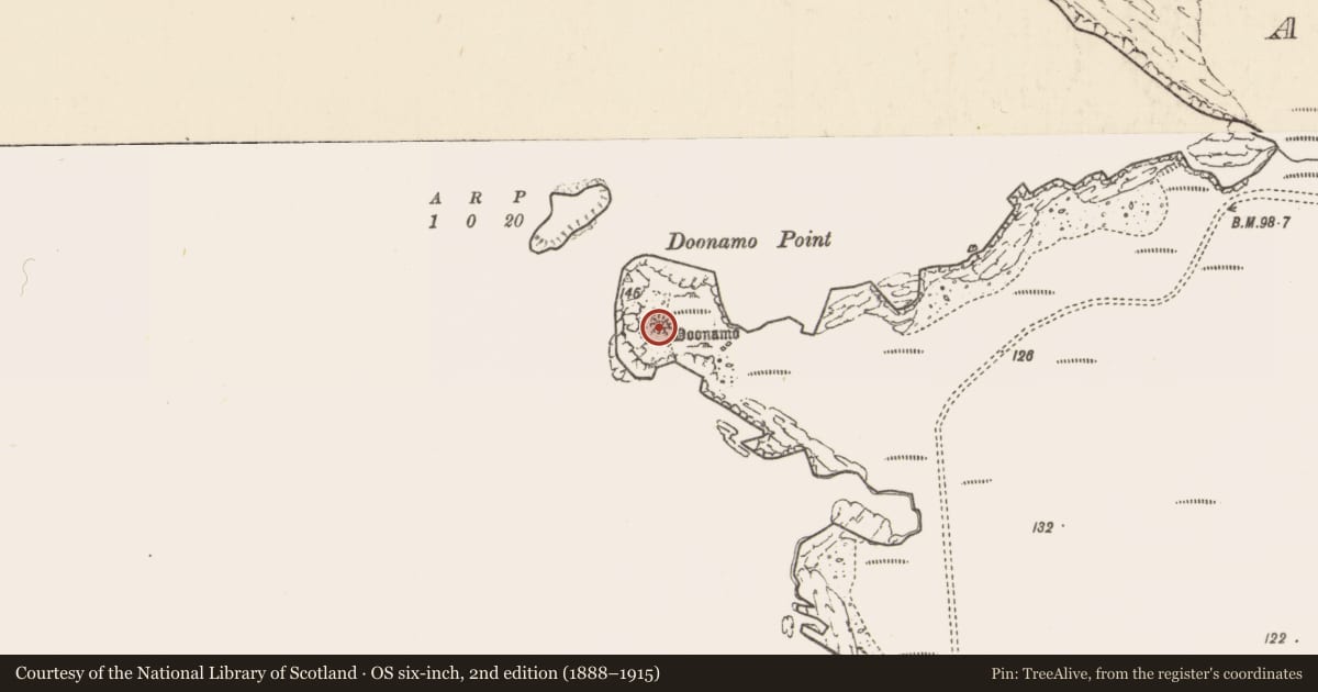 Ordnance Survey six-inch map, 2nd edition (1888–1915) covering the location of Hut site, Eochair Na Gcailleach, County Mayo, with a pin at the register's coordinates