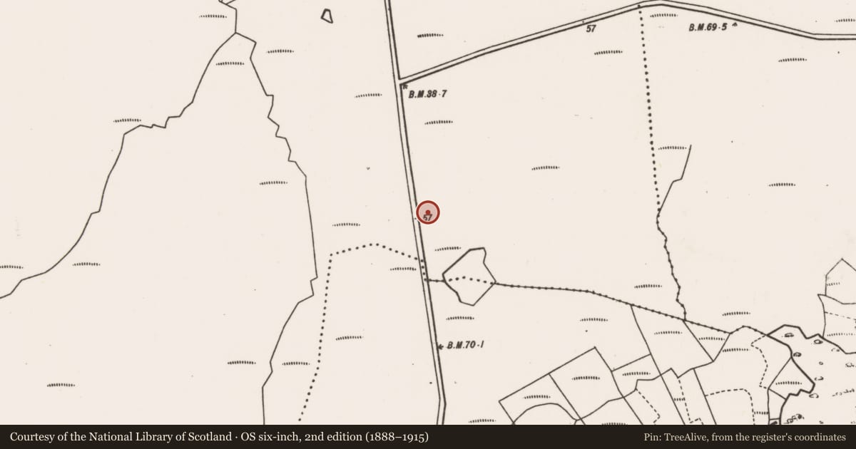 Ordnance Survey six-inch map, 2nd edition (1888–1915) covering the location of Cairn - unclassified, Tóin An Tseanbhaile, County Mayo, with a pin at the register's coordinates