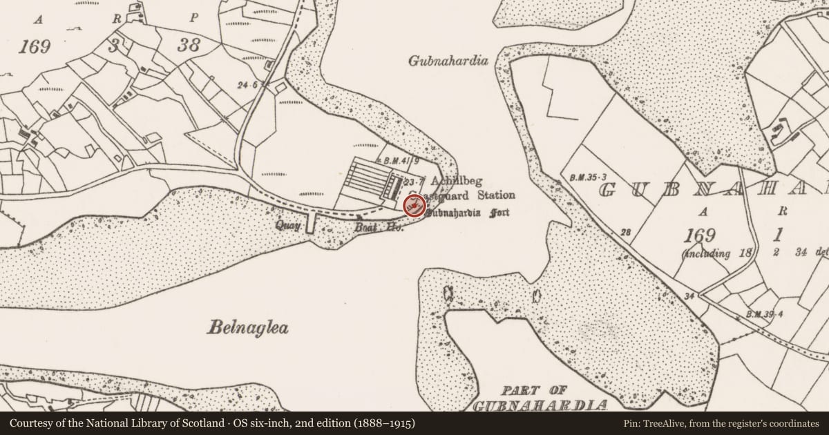 Ordnance Survey six-inch map, 2nd edition (1888–1915) covering the location of Cliff-edge fort, An Chloich Mhóir, County Mayo, with a pin at the register's coordinates