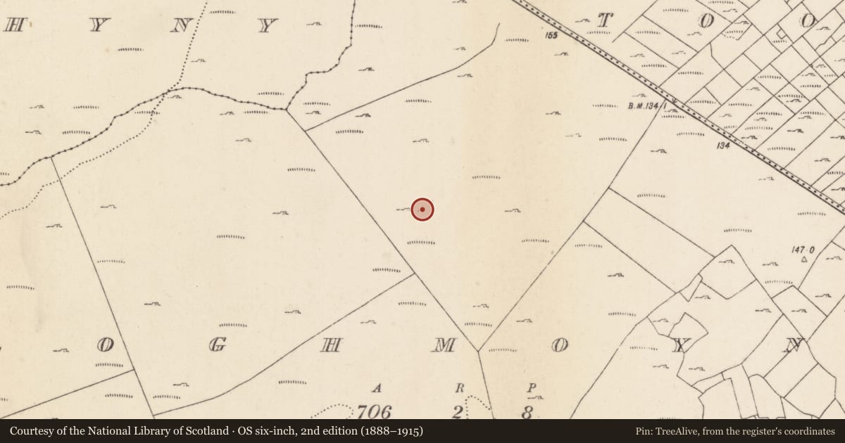 Ordnance Survey six-inch map, 2nd edition (1888–1915) covering the location of Enclosure, Cloghmoyne, County Mayo, with a pin at the register's coordinates