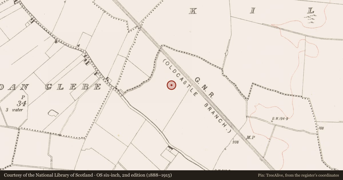 Ordnance Survey six-inch map, 2nd edition (1888–1915) covering the location of House - Neolithic, Cookstown Great, County Meath, with a pin at the register's coordinates