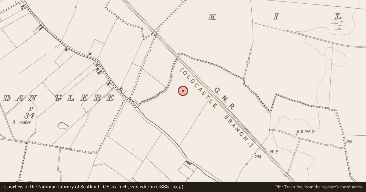 Ordnance Survey six-inch map, 2nd edition (1888–1915) covering the location of Hut site, Cookstown Great, County Meath, with a pin at the register's coordinates