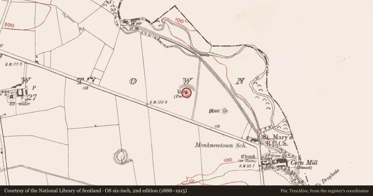 Ordnance Survey six-inch map, 2nd edition (1888–1915) covering the location of Embanked enclosure, Monknewtown, County Meath, with a pin at the register's coordinates