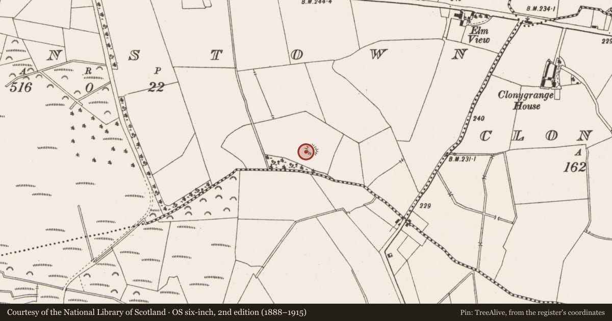 Ordnance Survey six-inch map, 2nd edition (1888–1915) covering the location of Earthwork, Robinstown, County Meath, with a pin at the register's coordinates