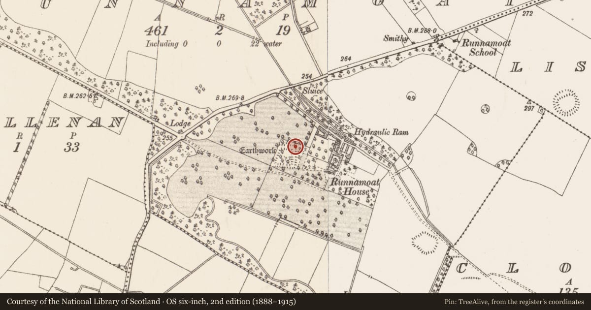 Ordnance Survey six-inch map, 2nd edition (1888–1915) covering the location of Earthwork, Runnamoat, County Roscommon, with a pin at the register's coordinates