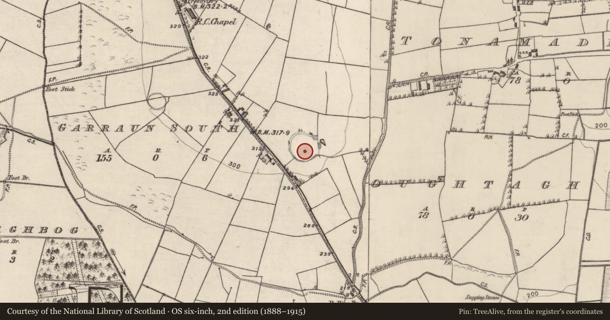 Ordnance Survey six-inch map, 2nd edition (1888–1915) covering the location of Enclosure - large enclosure, Garraun North, County Roscommon, with a pin at the register's coordinates