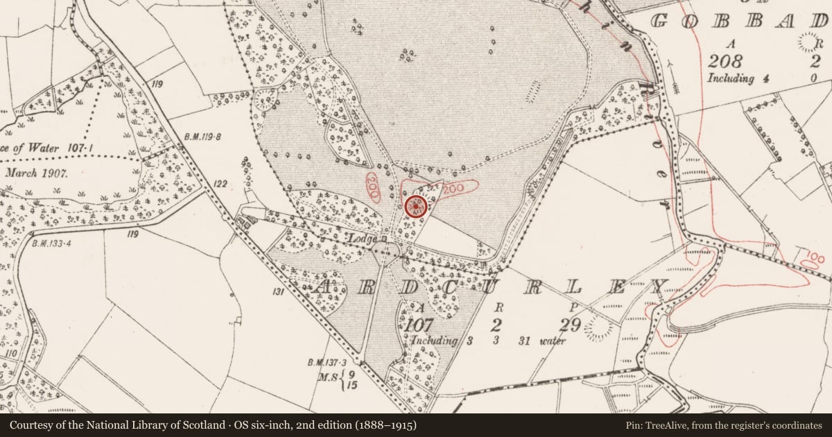 Ordnance Survey six-inch map, 2nd edition (1888–1915) covering the location of Ringfort - rath, Markree Demesne, County Sligo, with a pin at the register's coordinates
