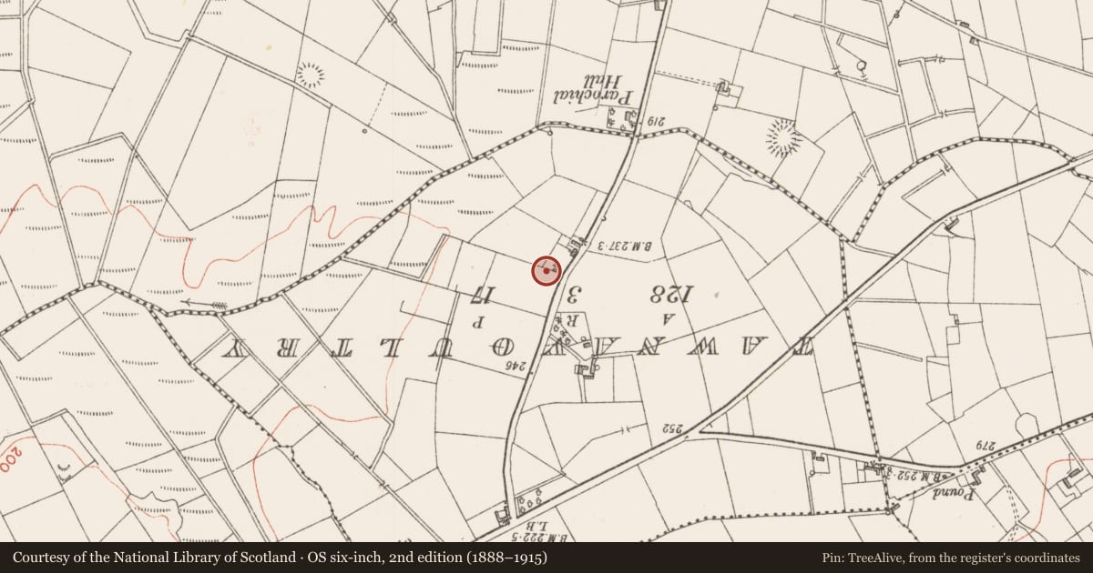 Ordnance Survey six-inch map, 2nd edition (1888–1915) covering the location of Earthwork, Carrowcarragh, County Sligo, with a pin at the register's coordinates