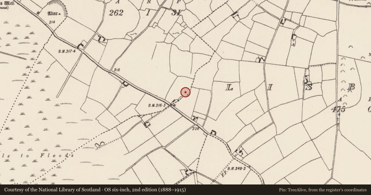 Ordnance Survey six-inch map, 2nd edition (1888–1915) covering the location of Earthwork, Cloghleigh (Aglishcloghane Par.), County Tipperary North, with a pin at the register's coordinates