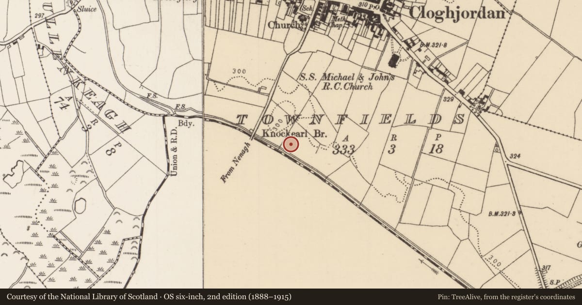 Ordnance Survey six-inch map, 2nd edition (1888–1915) covering the location of Fulacht fia, Townfields, County Tipperary North, with a pin at the register's coordinates