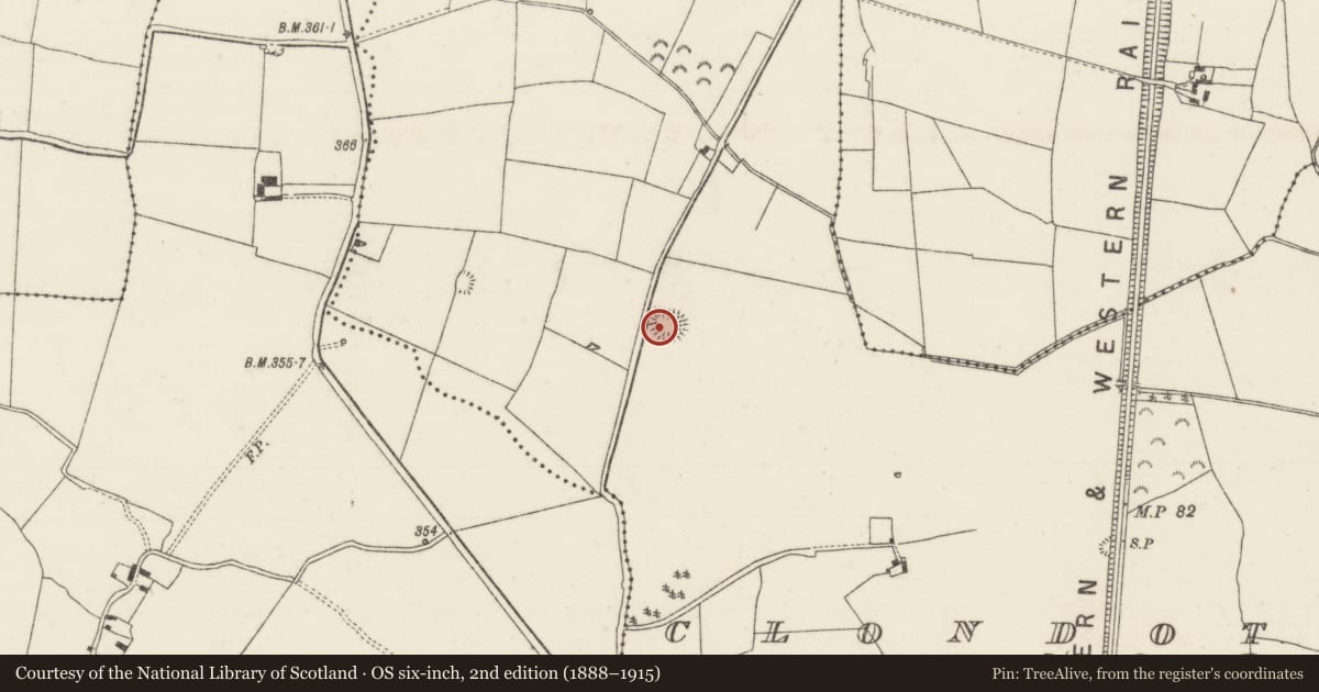Ordnance Survey six-inch map, 2nd edition (1888–1915) covering the location of Enclosure, Clondoty, County Tipperary North, with a pin at the register's coordinates